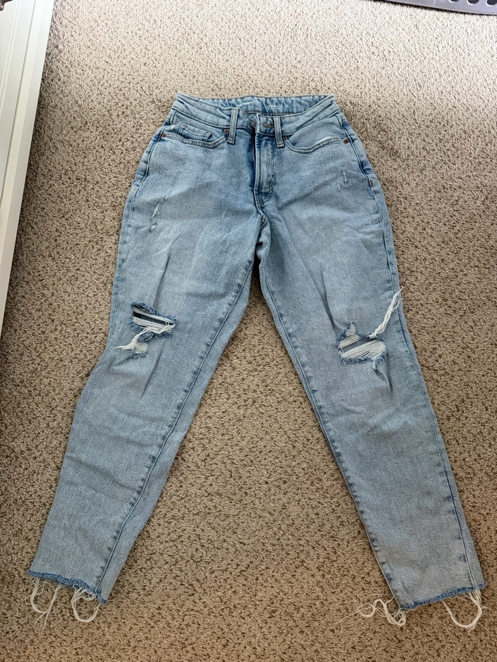 Old Navy Light Blue Distressed Straight-Leg Jeans